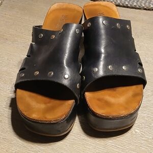 Micheal Kors Black Leather Upper Sandals